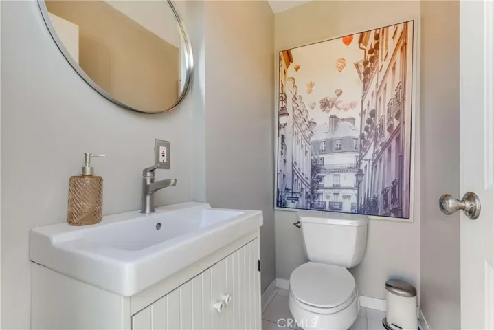 1911 N Fairview Street, Burbank, California 91505