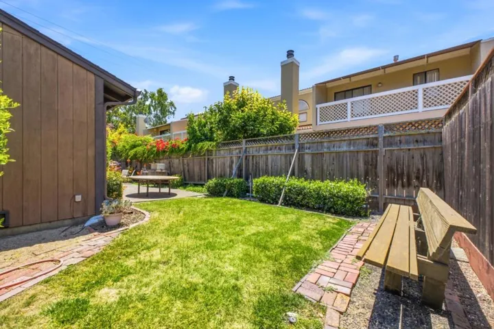 888 N Rengstorff Avenue, Mountain View, California 94043