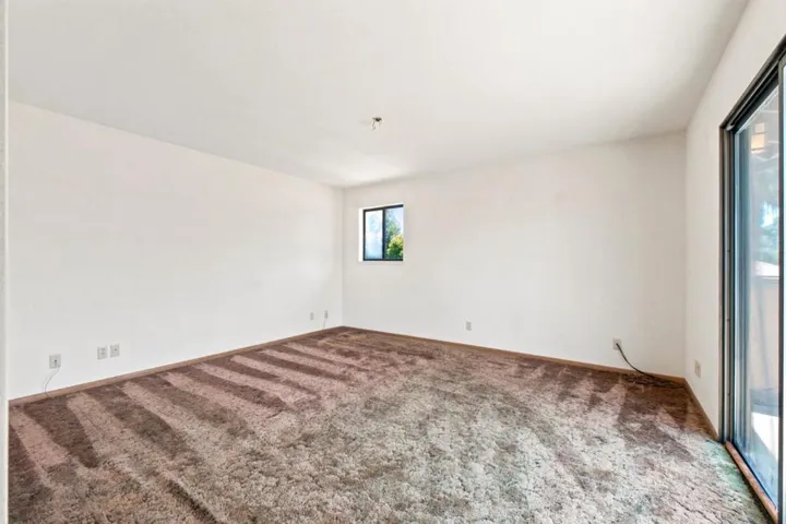 888 N Rengstorff Avenue, Mountain View, California 94043