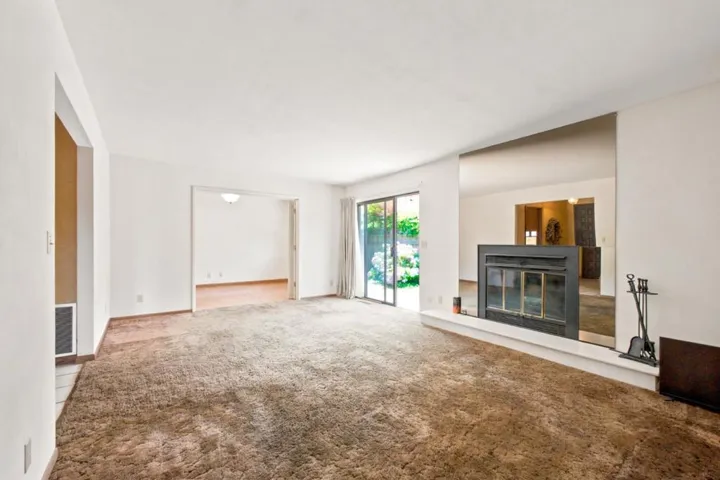 888 N Rengstorff Avenue, Mountain View, California 94043