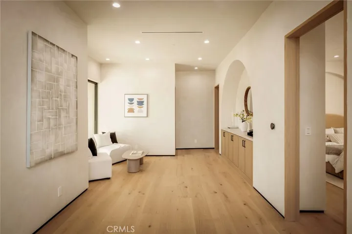 15447 Huston, Sherman Oaks, California 91403