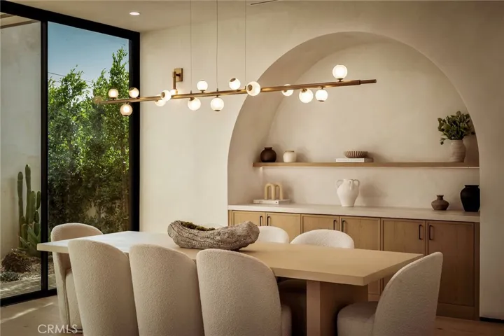 15447 Huston, Sherman Oaks, California 91403
