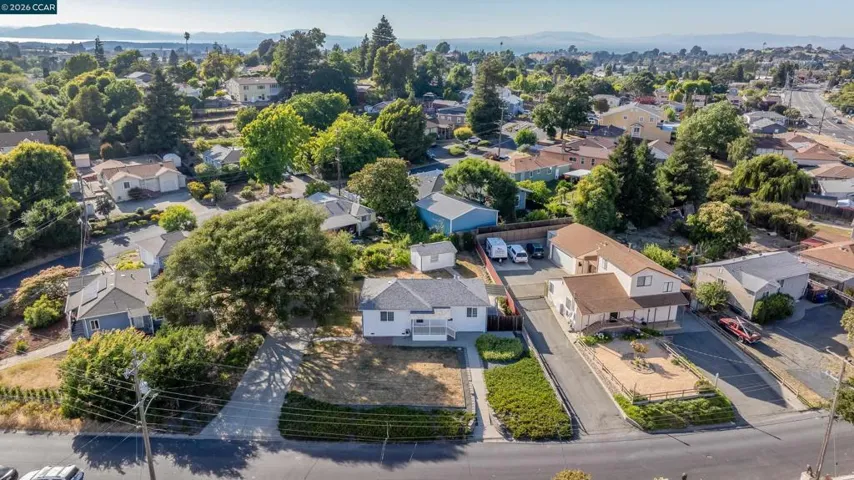 831 Fulton Way, El Sobrante, California 94803