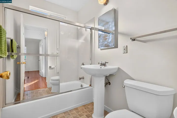 831 Fulton Way, El Sobrante, California 94803
