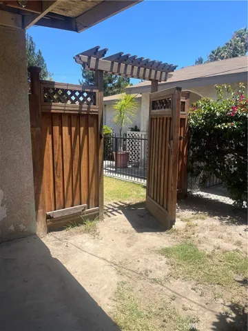 310 N Mountain View, Santa Ana, California 92703