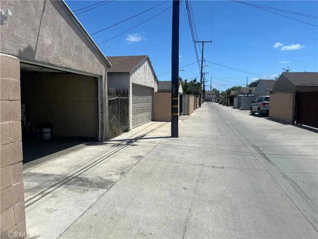 310 N Mountain View, Santa Ana, California 92703