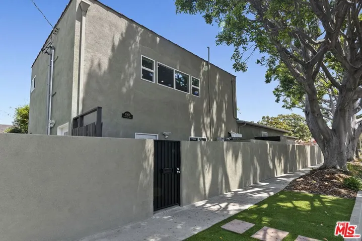 10679 Olympic Boulevard, Los Angeles, California 90025