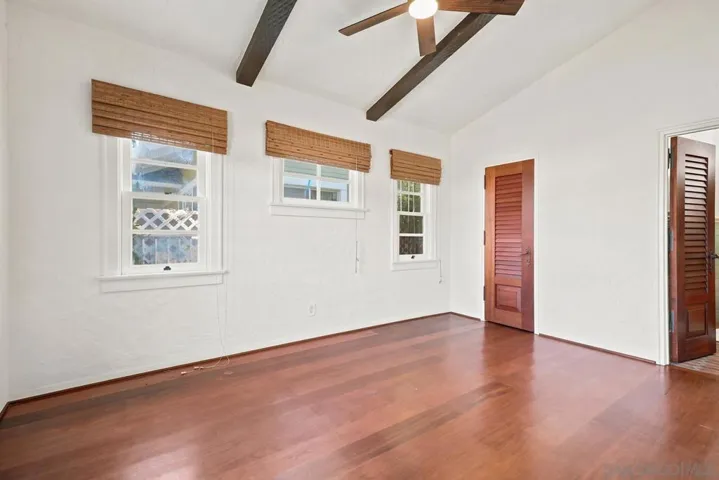 2521 Collier Ave, San Diego, California 92116