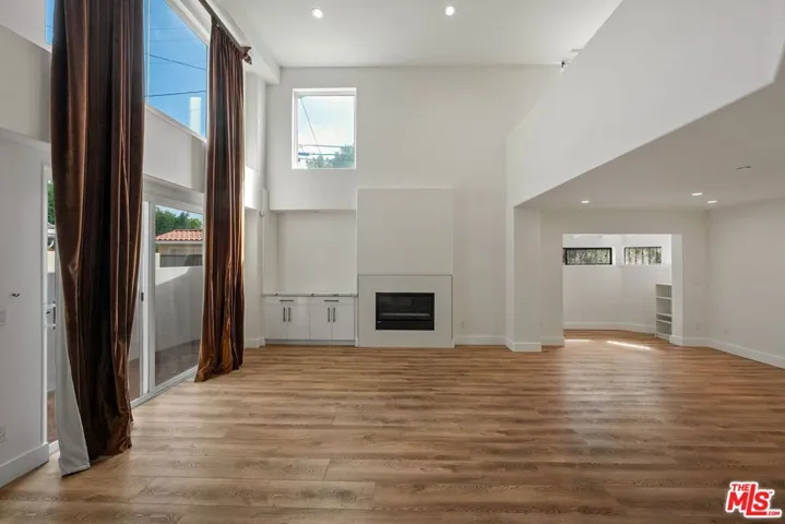 1107 Princeton Street 105, Santa Monica, California 90403