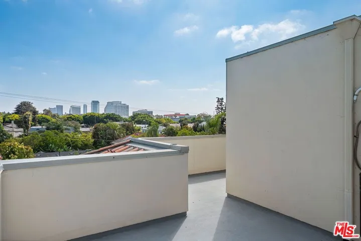 1107 Princeton Street 105, Santa Monica, California 90403