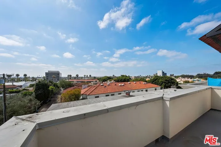 1107 Princeton Street 105, Santa Monica, California 90403