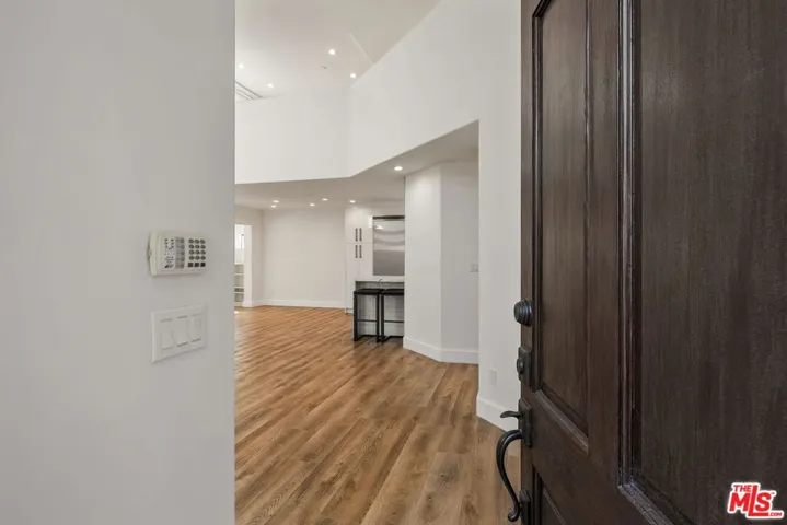1107 Princeton Street 105, Santa Monica, California 90403