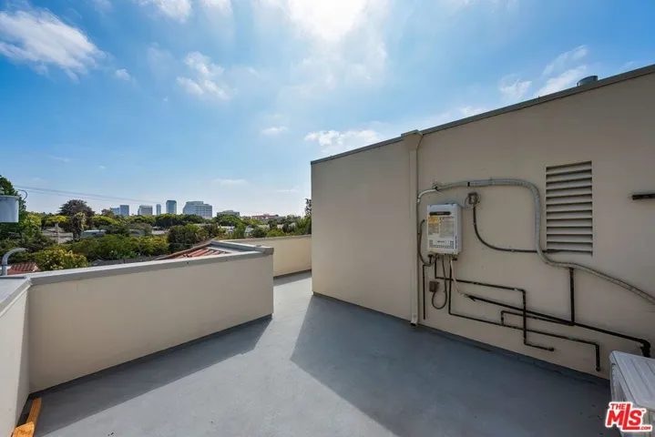 1107 Princeton Street 105, Santa Monica, California 90403