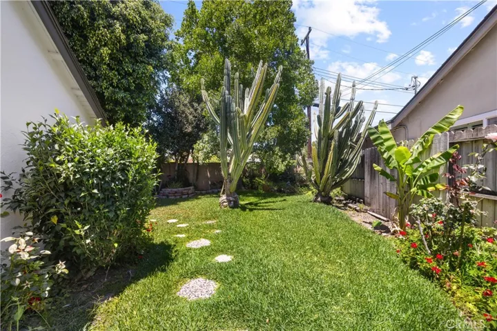 1571 W Pacific, Anaheim, California 92802