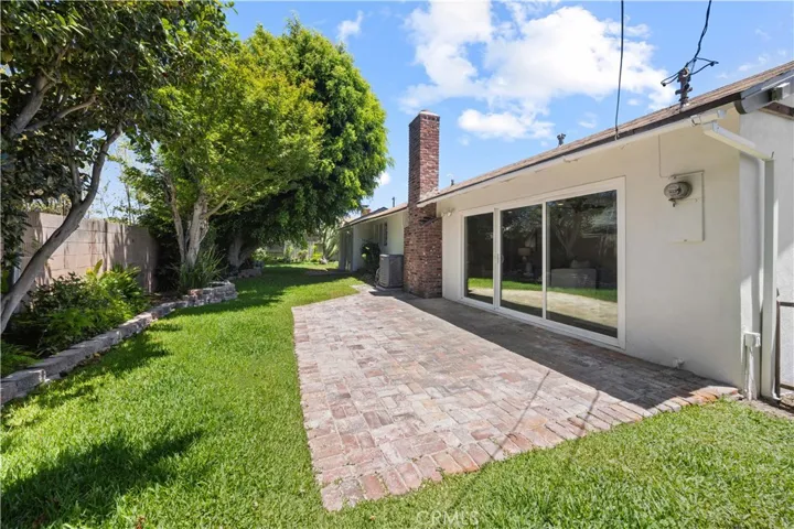 1571 W Pacific, Anaheim, California 92802