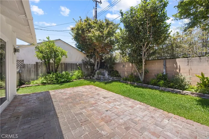 1571 W Pacific, Anaheim, California 92802