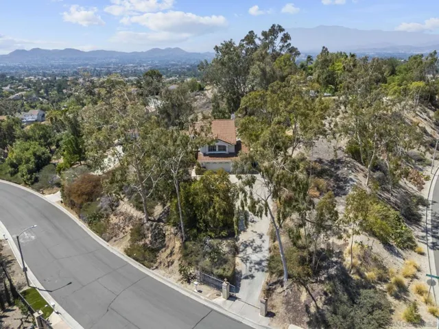 12280 Wildflower, Riverside, California 92503