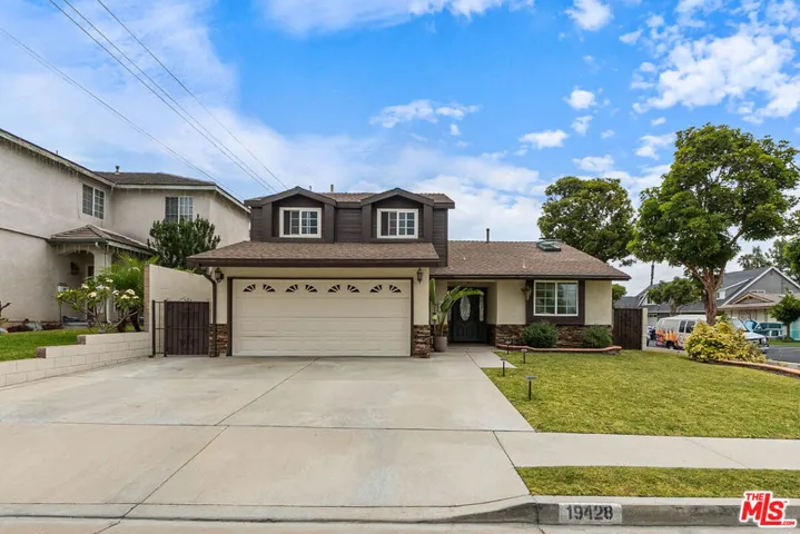 19428 Kemp Avenue, Carson, California 90746