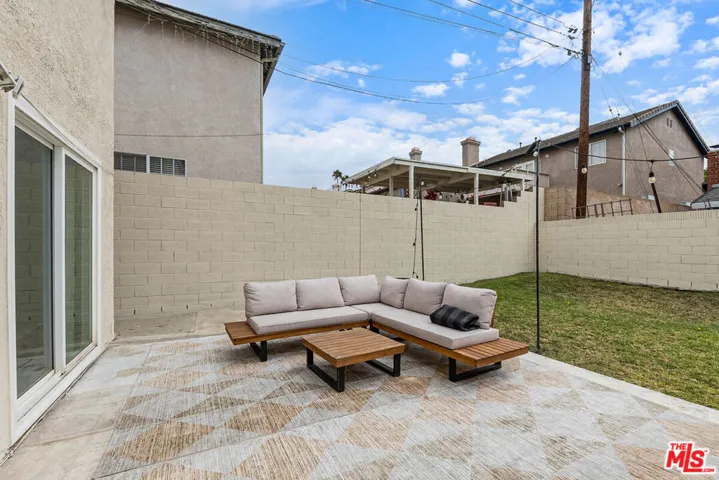 19428 Kemp Avenue, Carson, California 90746