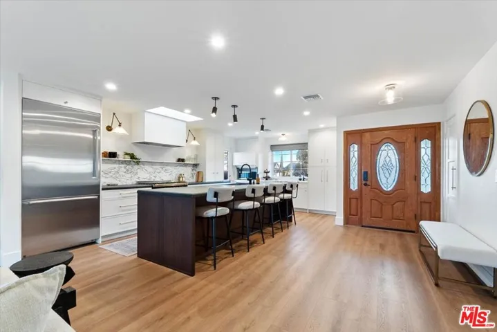 19428 Kemp Avenue, Carson, California 90746