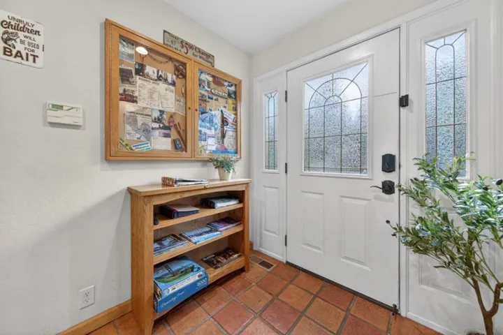458 Peninsula Drive, Westwood, California 96137