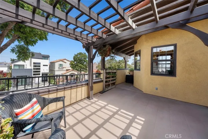 118 Glendora Avenue, Long Beach, California 90803