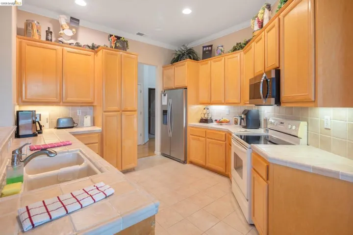 725 Richardson Drive, Brentwood, California 94513