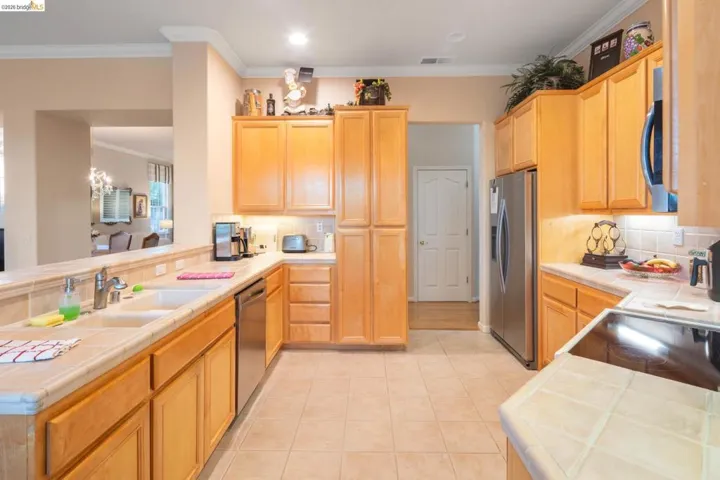 725 Richardson Drive, Brentwood, California 94513