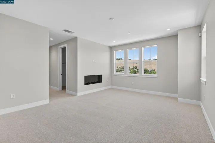 46 Red Barn Court, Petaluma, California 94952