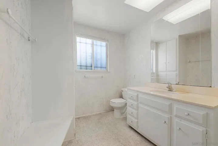 16371 Bernardo Oaks Dr, San Diego, California 92128