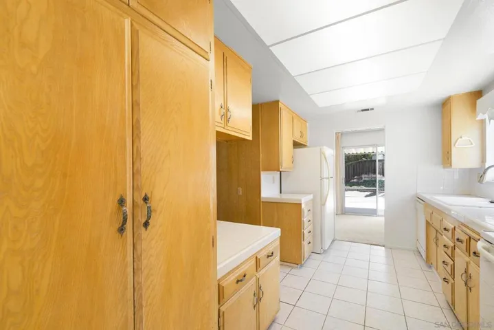 16371 Bernardo Oaks Dr, San Diego, California 92128