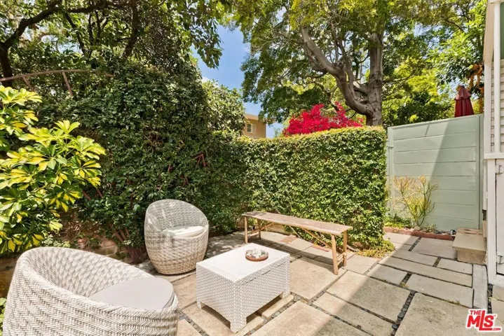 5587 1/2 Village, Los Angeles, California 90016