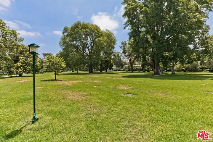5587 1/2 Village, Los Angeles, California 90016