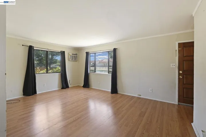 505 W 9th St, Tracy, California 95376