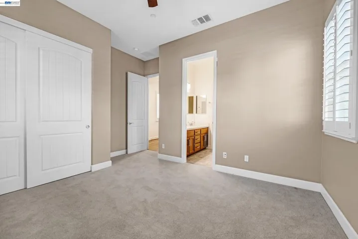 2771 Manresa Shore Ln, Oakley, California 94561-3542