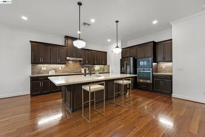 2771 Manresa Shore Ln, Oakley, California 94561-3542