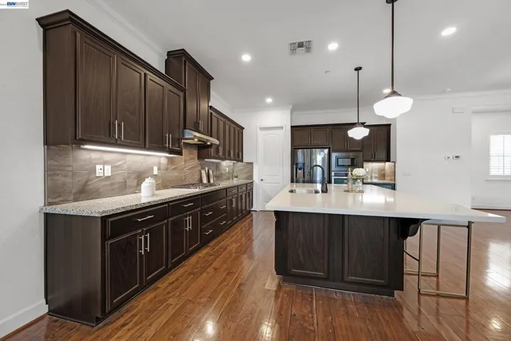 2771 Manresa Shore Ln, Oakley, California 94561-3542