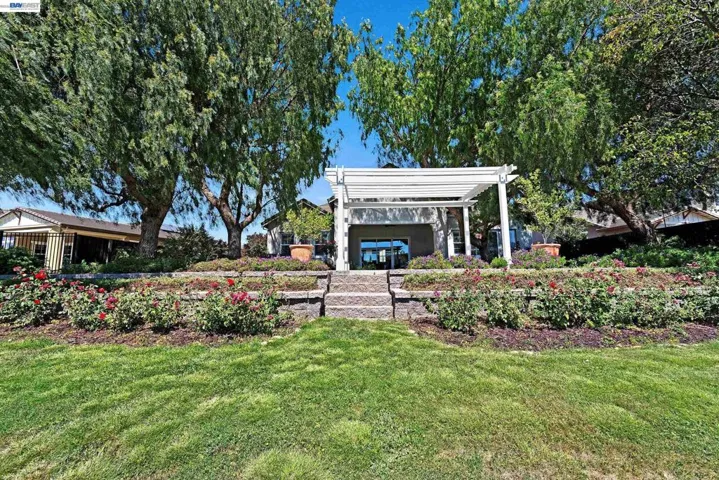 2771 Manresa Shore Ln, Oakley, California 94561-3542