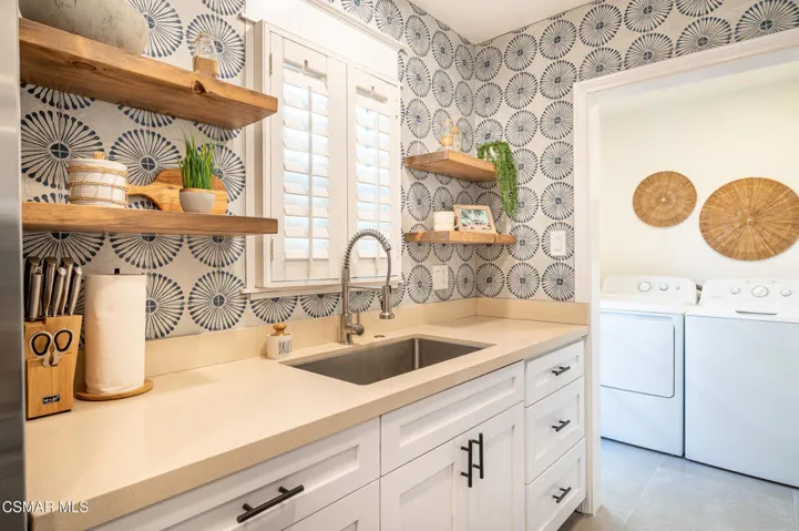 12247 Cedar Ave--33