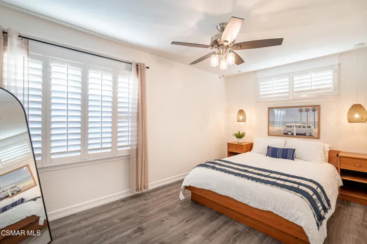 12247 Cedar Ave--23