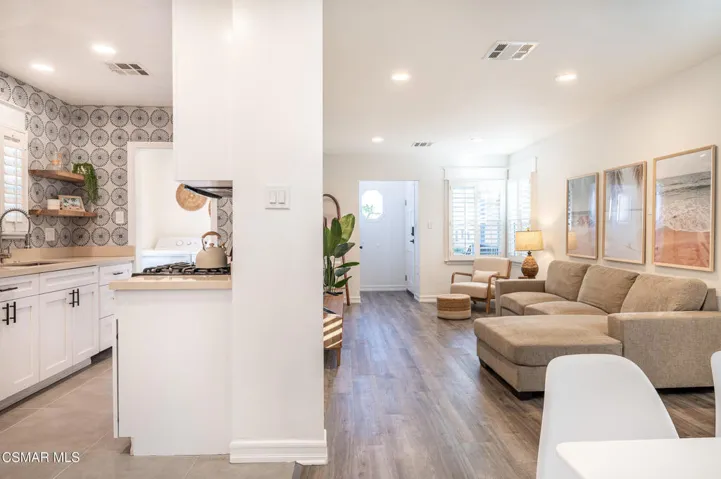 12247 Cedar Ave--17