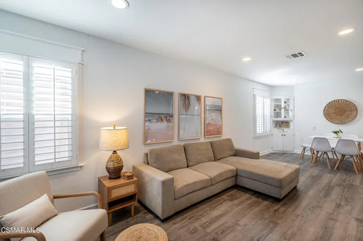 12247 Cedar Ave--5