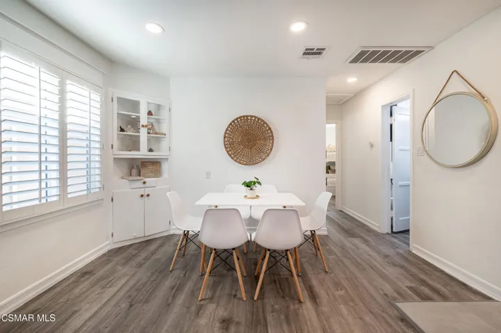 12247 Cedar Ave--11