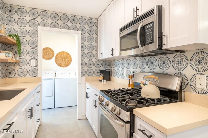12247 Cedar Ave--32