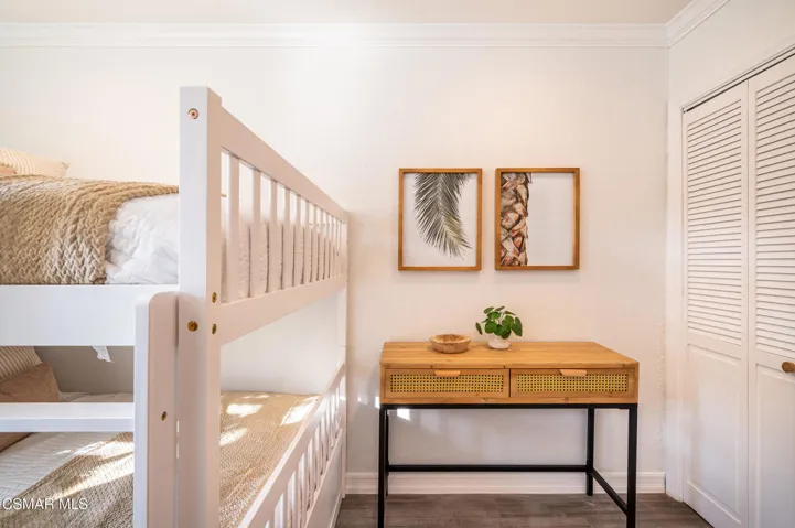 12247 Cedar Ave--28