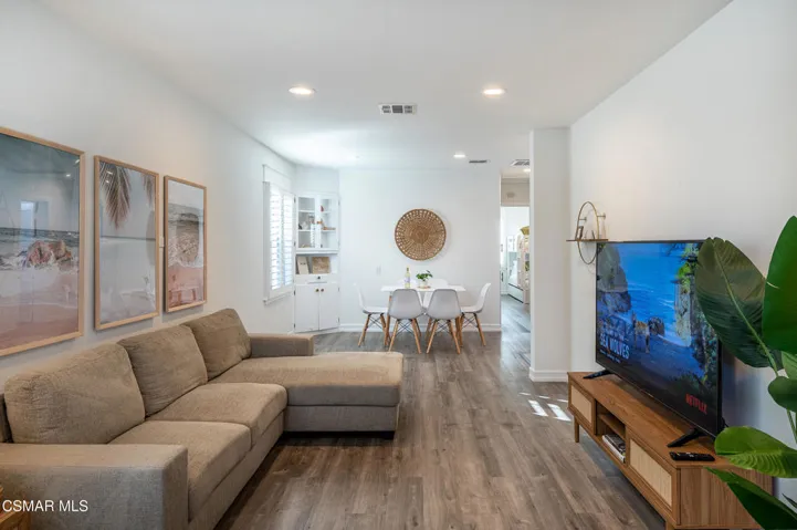12247 Cedar Ave--4