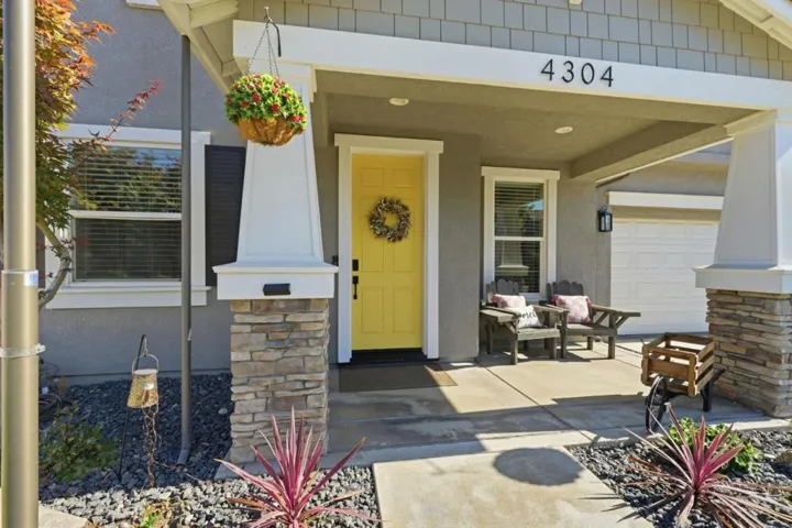 4304 Big Tree Court, Denair, California 95316