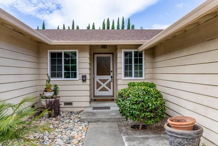 2242 Pyle Court, Santa Clara, California 95051