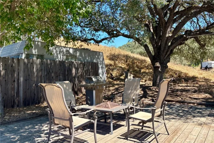 2148 Yellow Feather Circle, Paso Robles, California 93446