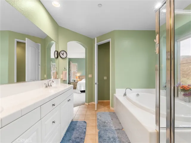 4106 Lake Circle, Fallbrook, California 92028